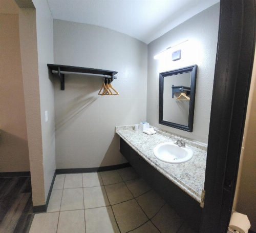 Morada Inn image 6